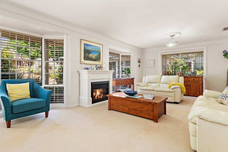 Photo - 9 Coolock Crescent, Baulkham Hills NSW 2153 - Image 8