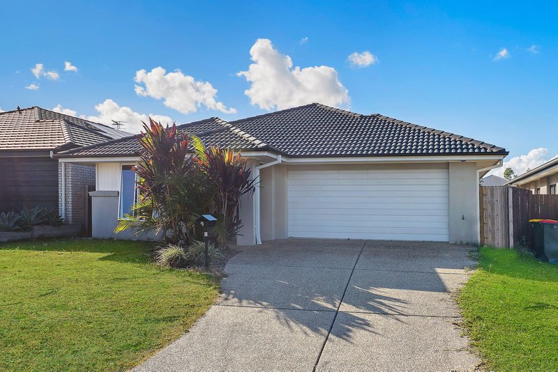 9 Cooloola Crescent, North Lakes QLD 4509