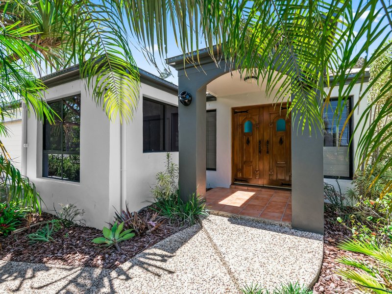 Photo - 9 Cooloola Place, Twin Waters QLD 4564 - Image 2