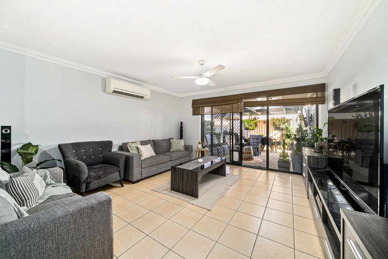 Photo - 9 Cooper Court, Murrumba Downs QLD 4503 - Image 8