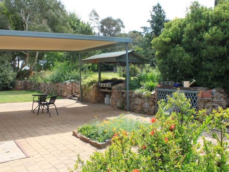 Photo - 9 Coppabella Road, Tumbarumba NSW 2653 - Image 2