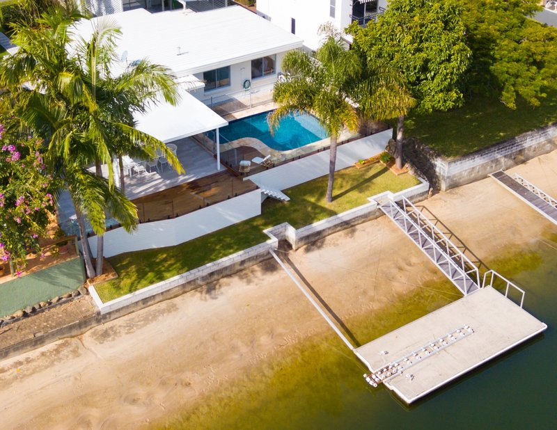 Photo - 9 Coral Gables Key, Broadbeach Waters QLD 4218 - Image 4