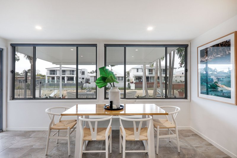 Photo - 9 Coral Gables Key, Broadbeach Waters QLD 4218 - Image 14