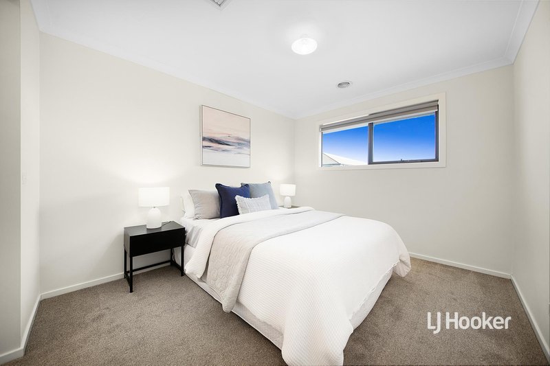 Photo - 9 Corboy Close, Point Cook VIC 3030 - Image 20