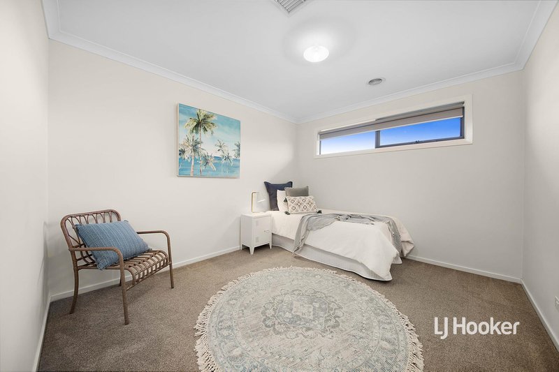 Photo - 9 Corboy Close, Point Cook VIC 3030 - Image 21