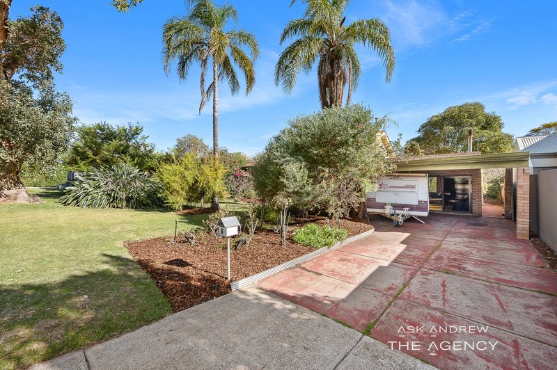 Photo - 9 Cormack Road, Alfred Cove WA 6154 - Image 3