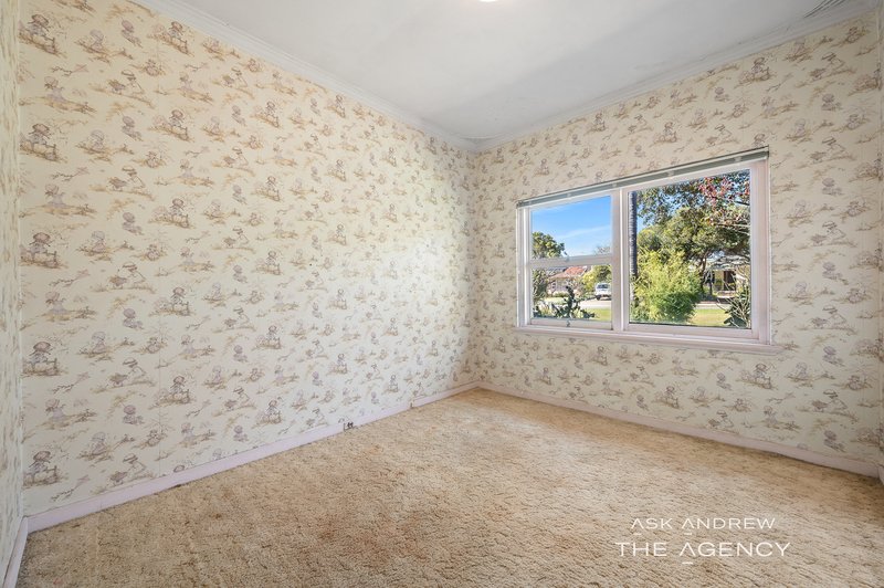 Photo - 9 Cormack Road, Alfred Cove WA 6154 - Image 13