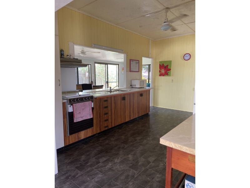 Photo - 9 Cornwall Street, North Mackay QLD 4740 - Image 4