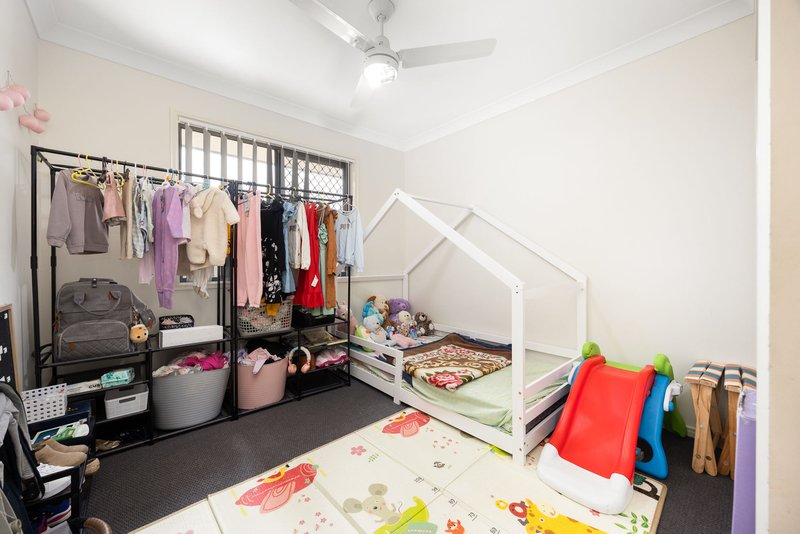 Photo - 9 Cotton Crescent, Redbank Plains QLD 4301 - Image 16