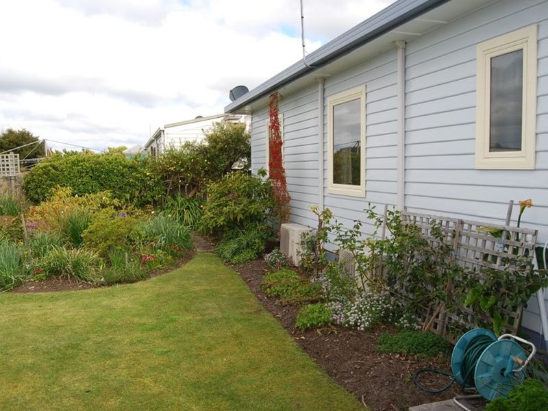 Photo - 9 Cotton Street, Wynyard TAS 7325 - Image 15