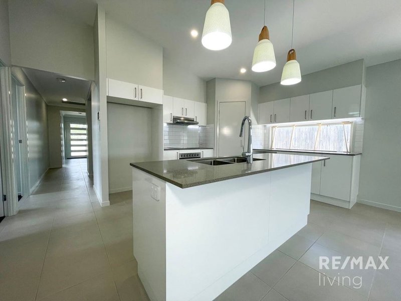 Photo - 9 Coutts Drive, Burpengary QLD 4505 - Image 3