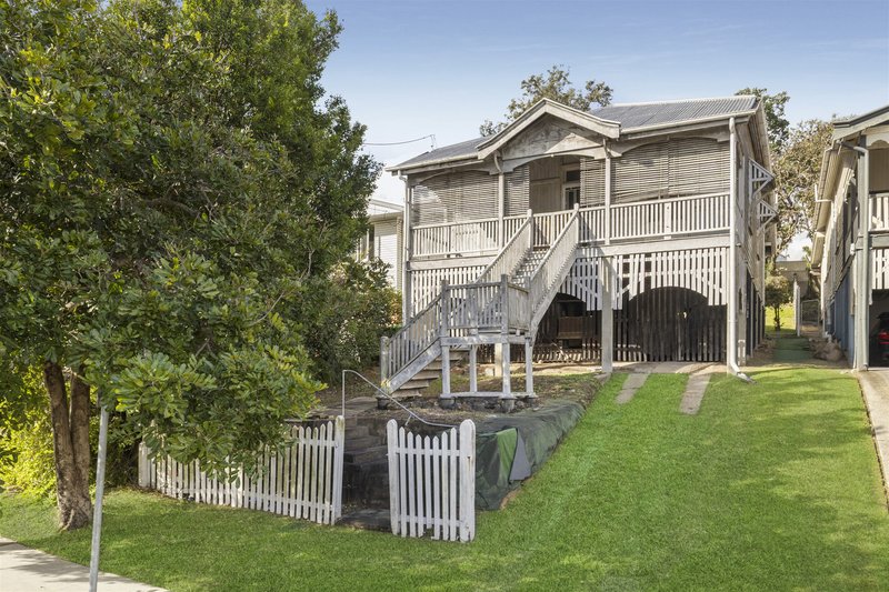 Photo - 9 Cox Road, Windsor QLD 4030 - Image 1