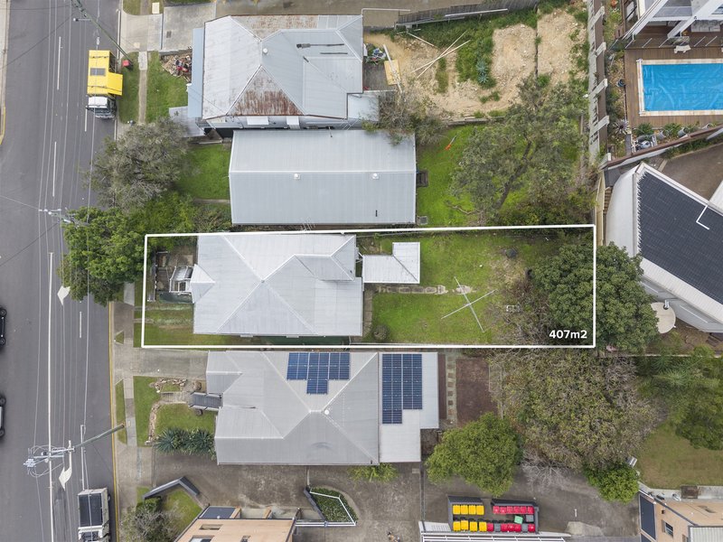 Photo - 9 Cox Road, Windsor QLD 4030 - Image 3