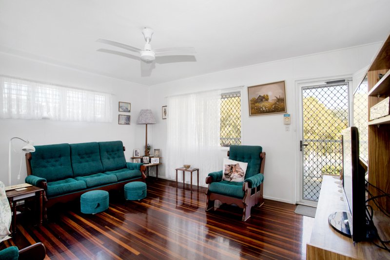 Photo - 9 Crane Street, Slade Point QLD 4740 - Image 6