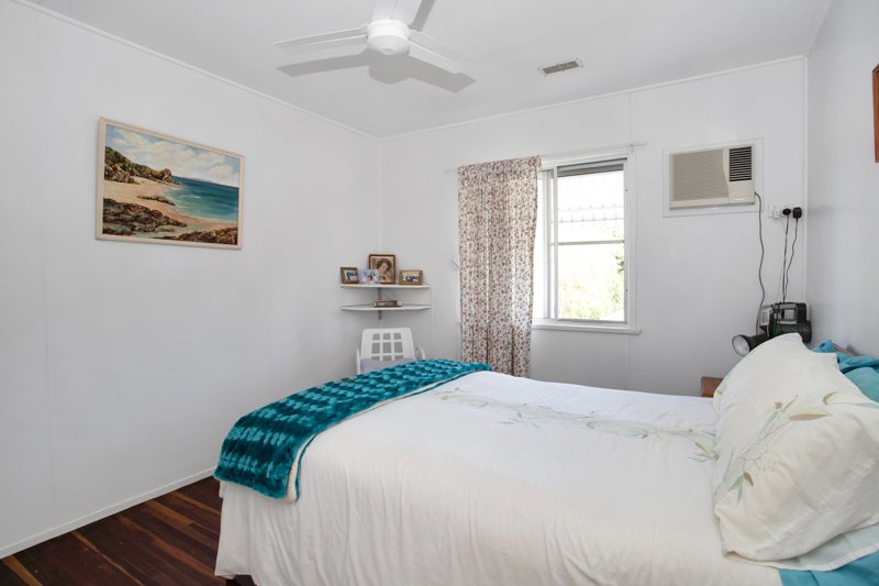 Photo - 9 Crane Street, Slade Point QLD 4740 - Image 9