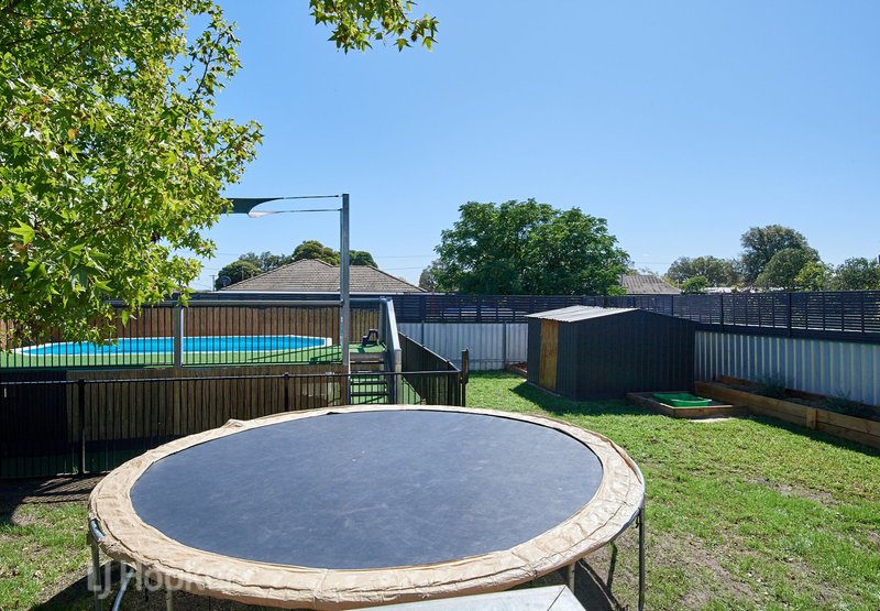 Photo - 9 Crawford Street, Ashmont NSW 2650 - Image 12