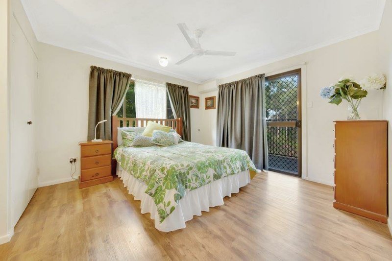 Photo - 9 Creek Road, Tannum Sands QLD 4680 - Image 15