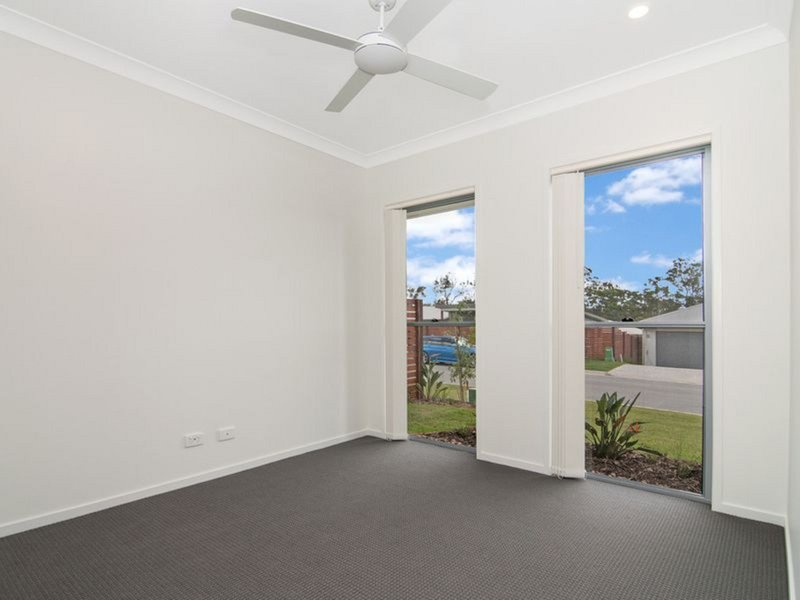 Photo - 9 Crinum Circuit, Coomera QLD 4209 - Image 9