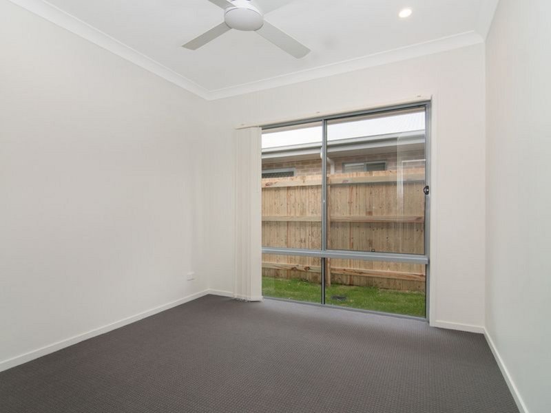 Photo - 9 Crinum Circuit, Coomera QLD 4209 - Image 10