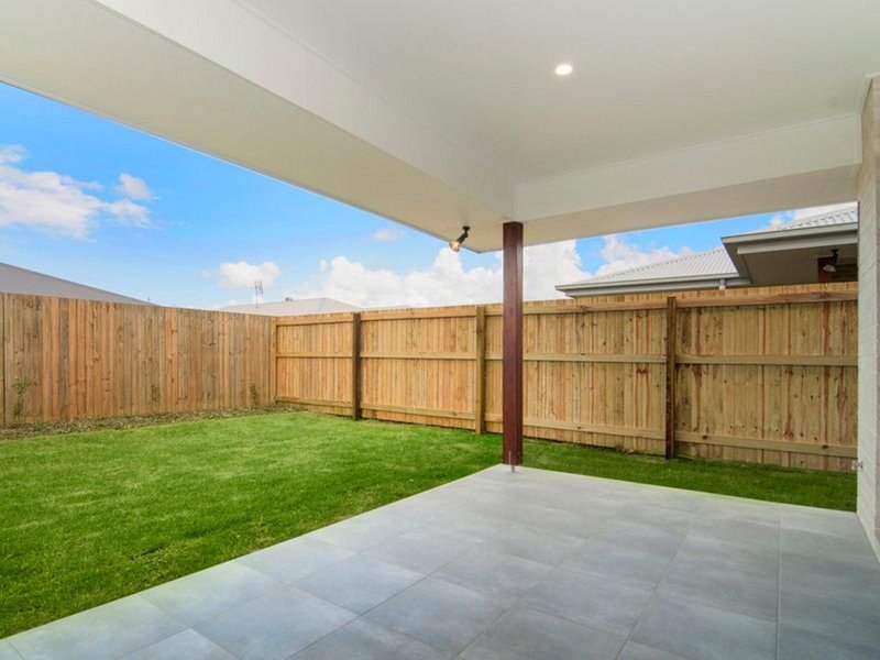 Photo - 9 Crinum Circuit, Coomera QLD 4209 - Image 12