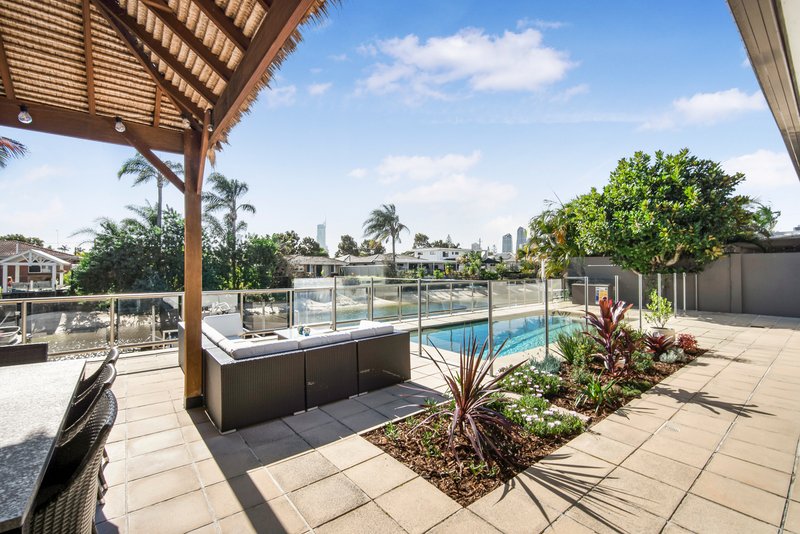 Photo - 9 Cristobel Court, Broadbeach Waters QLD 4218 - Image 21