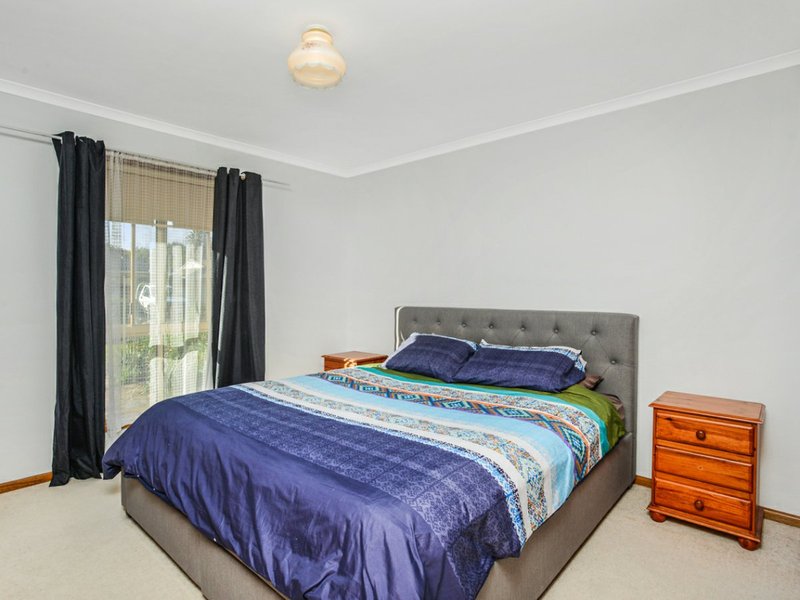 Photo - 9 Crosby Court, Encounter Bay SA 5211 - Image 7