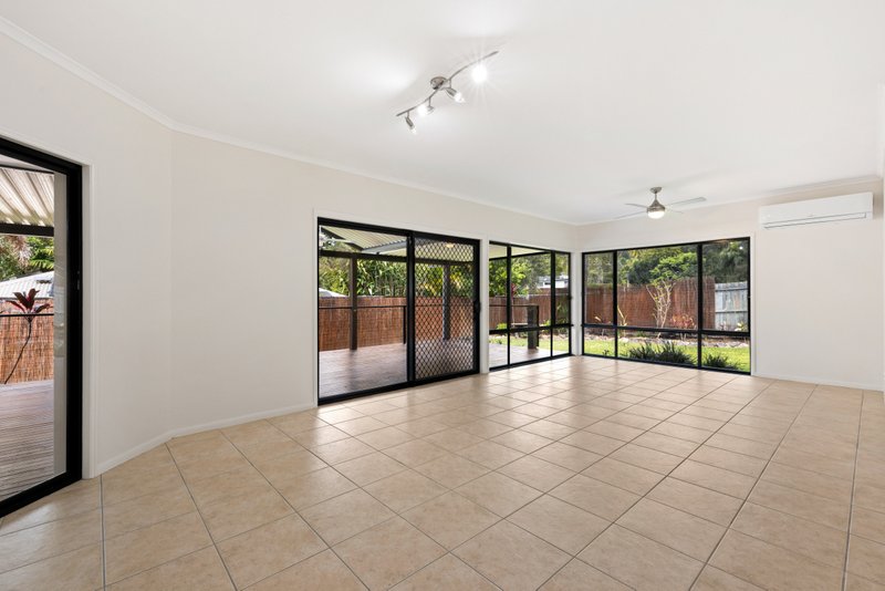 Photo - 9 Crows Ash Court, Palmwoods QLD 4555 - Image 4