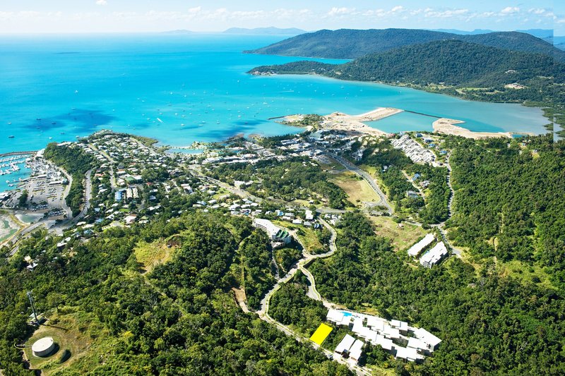 Photo - 9 Cumberland Court, Airlie Beach QLD 4802 - Image 2