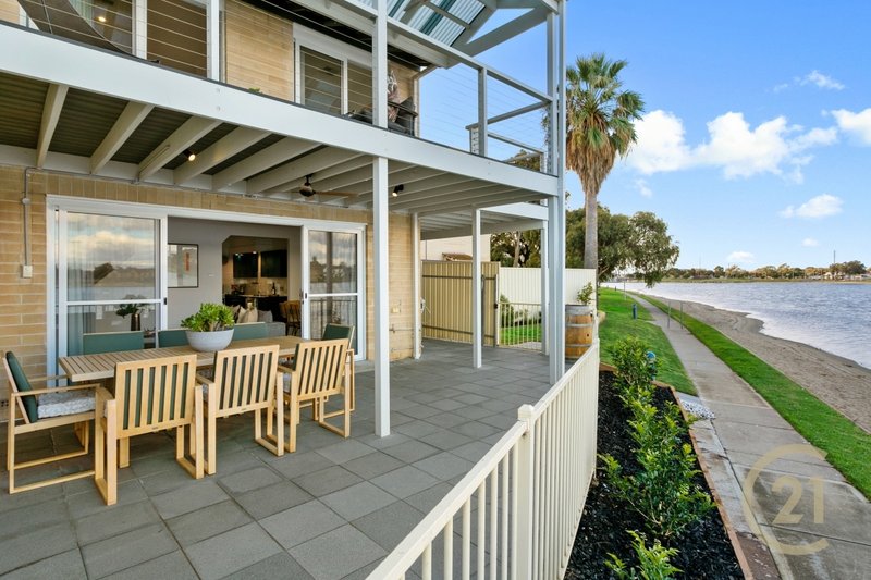 Photo - 9 Curlew Court, Semaphore Park SA 5019 - Image 2