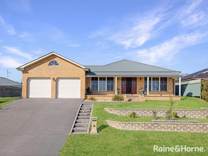 Photo - 9 Cypress Crescent, Kelso NSW 2795 - Image 17