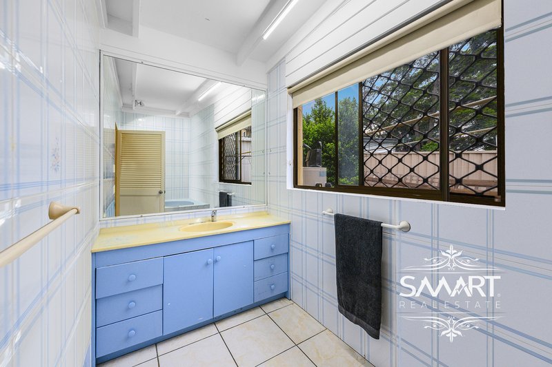 Photo - 9 Dampier Court, Molendinar QLD 4214 - Image 25