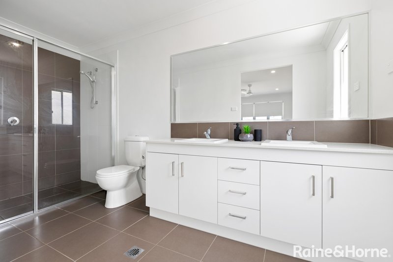 Photo - 9 Darkmouth Street, Chisholm NSW 2322 - Image 11