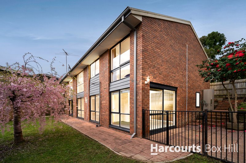 9 Darren Rise, Doncaster East VIC 3109