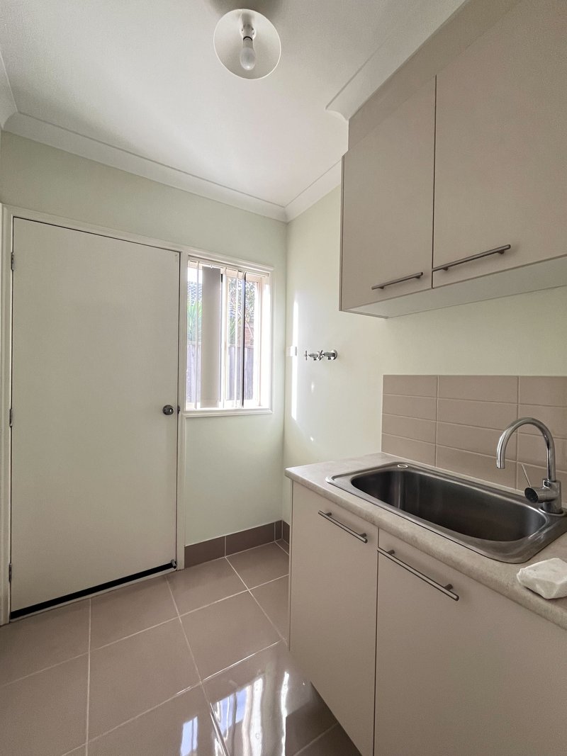 Photo - 9 Darter Way, Williams Landing VIC 3027 - Image 9