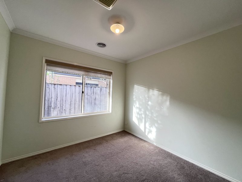 Photo - 9 Darter Way, Williams Landing VIC 3027 - Image 14