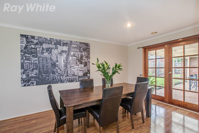 Photo - 9 Dean Court, Epping VIC 3076 - Image 5