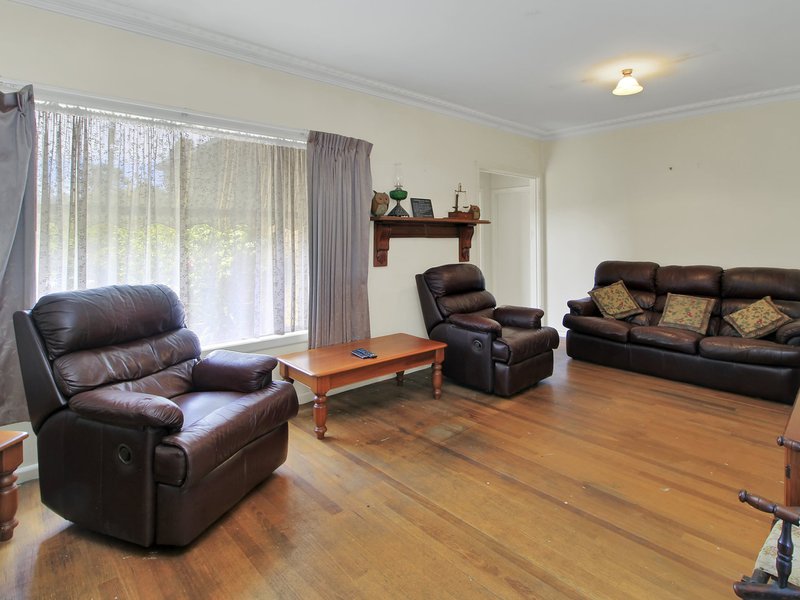 Photo - 9 Dean Street, Bairnsdale VIC 3875 - Image 3