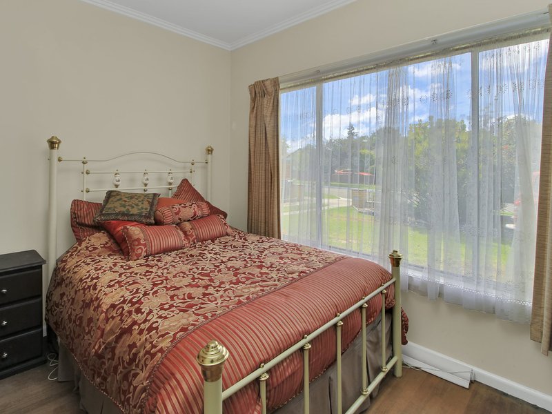 Photo - 9 Dean Street, Bairnsdale VIC 3875 - Image 7