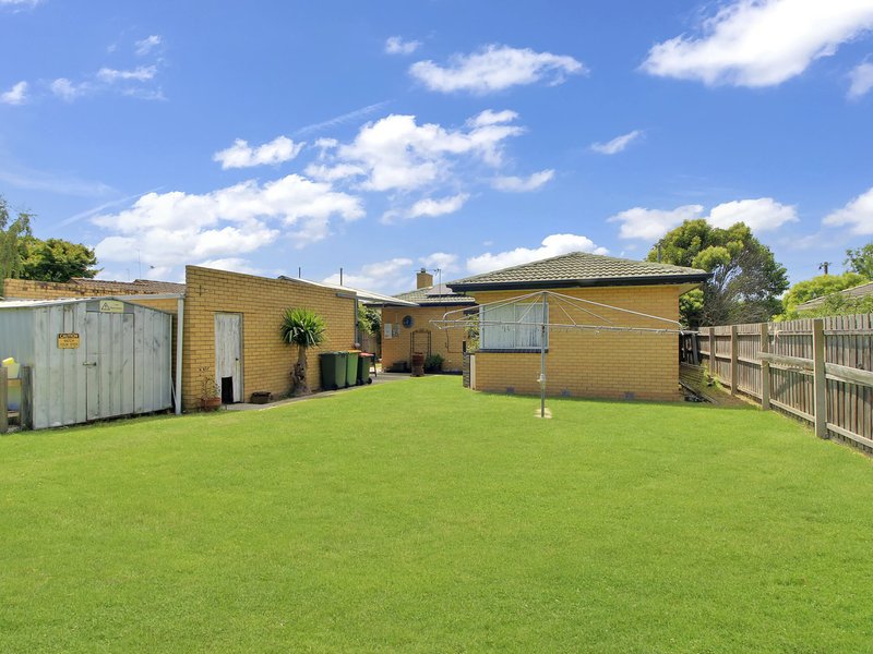 Photo - 9 Dean Street, Bairnsdale VIC 3875 - Image 14