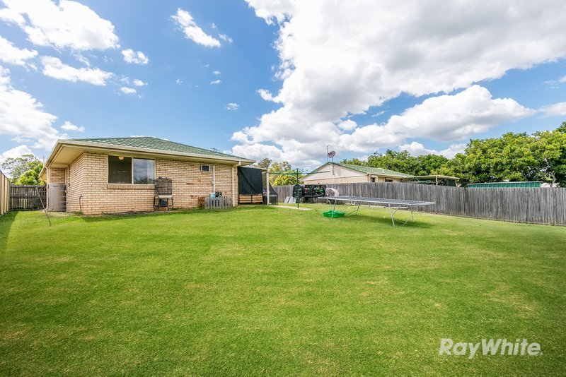 Photo - 9 Debanie Court, Marsden QLD 4132 - Image 13