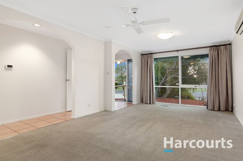 Photo - 9 Denison Close, Rowville VIC 3178 - Image 4