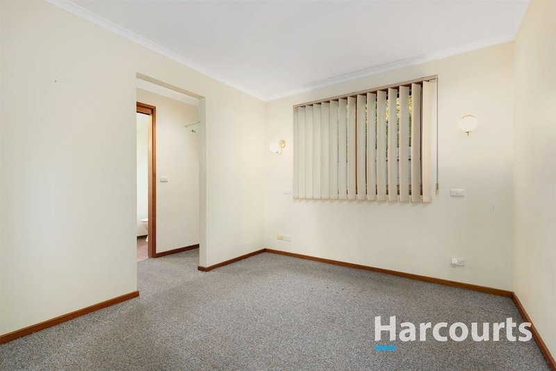 Photo - 9 Denison Close, Rowville VIC 3178 - Image 12