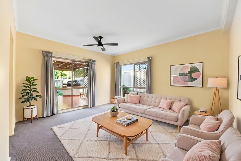 Photo - 9 Devlin Street, Parkwood QLD 4214 - Image 6