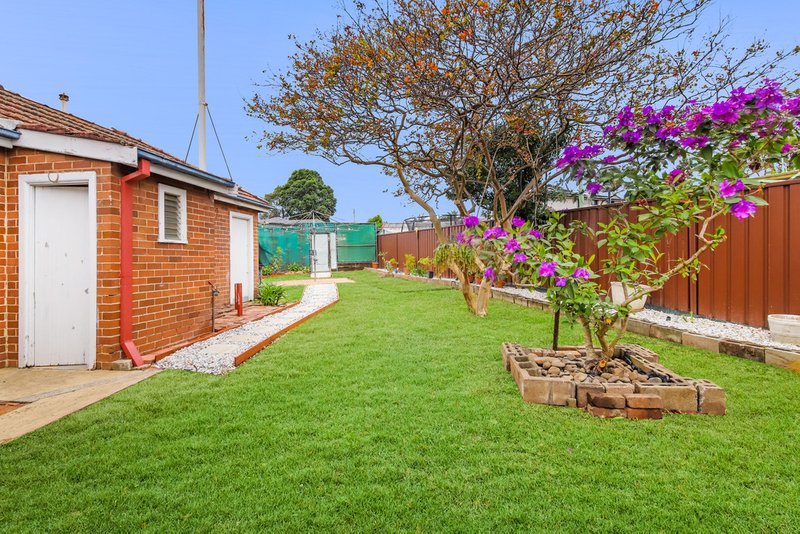 Photo - 9 Diffey Street, Yagoona NSW 2199 - Image 9