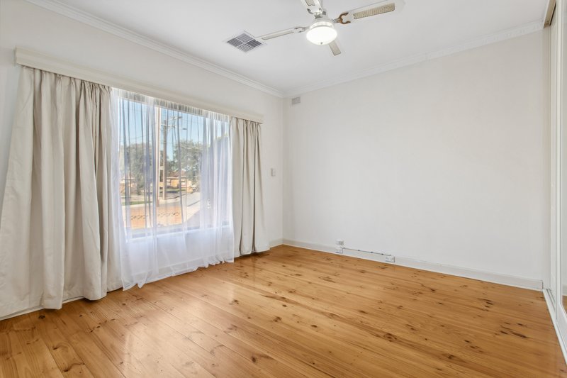 Photo - 9 Dillon Avenue, Flinders Park SA 5025 - Image 7