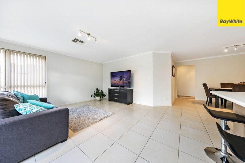 Photo - 9 Dineen Road, Parafield Gardens SA 5107 - Image 7