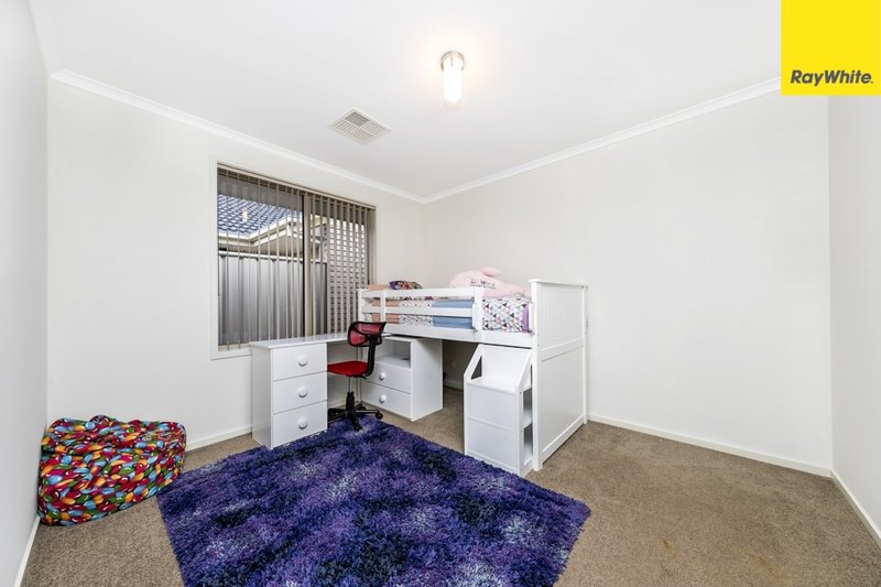 Photo - 9 Dineen Road, Parafield Gardens SA 5107 - Image 11