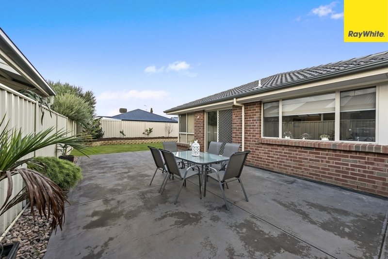 Photo - 9 Dineen Road, Parafield Gardens SA 5107 - Image 14