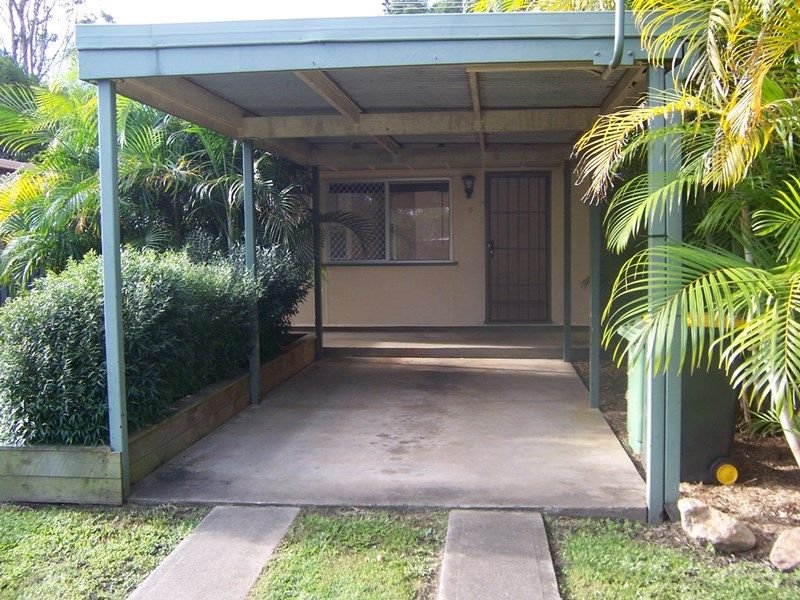 Photo - 9 Domnick Street, Caboolture South QLD 4510 - Image 2