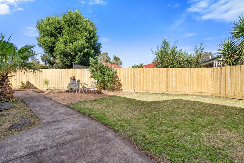 Photo - 9 Dorrington Court, Mill Park VIC 3082 - Image 18